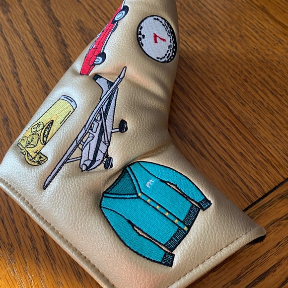 Travis Mathew Limited Edition Putter Cover - Picture 2 of 4